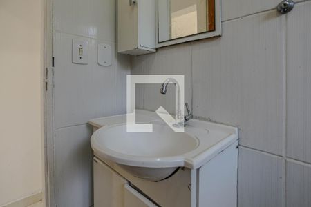 Banheiro de casa para alugar com 2 quartos, 170m² em Vila Industrial, Mogi das Cruzes