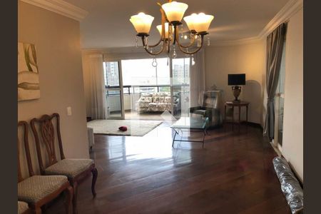 Apartamento à venda com 4 quartos, 230m² em Jardim Londrina, São Paulo