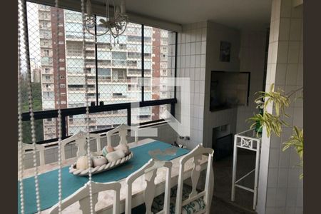 Apartamento à venda com 4 quartos, 230m² em Jardim Londrina, São Paulo