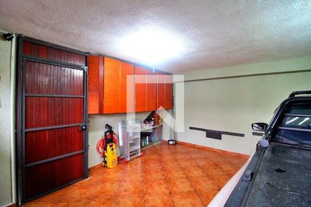 Casa à venda com 2 quartos, 193m² em Jardim Alvorada, Santo André