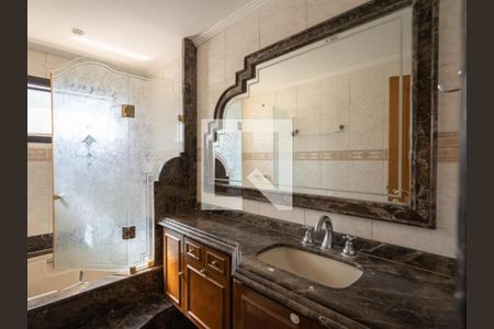 Banheiro de apartamento à venda com 4 quartos, 378m² em Jardim Analia Franco, São Paulo
