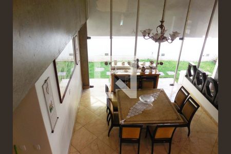 Casa à venda com 4 quartos, 850m² em Jardim Cordeiro, São Paulo