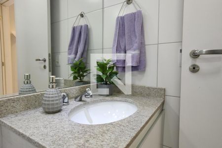 Banheiro da Suíte 2 de apartamento para alugar com 3 quartos, 126m² em Pechincha, Rio de Janeiro