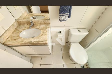 Banheiro da Suíte de apartamento para alugar com 2 quartos, 67m² em Encruzilhada, Santos
