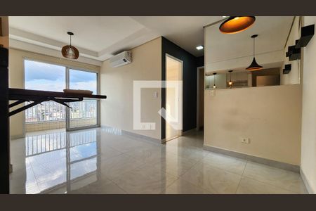 Sala de apartamento para alugar com 2 quartos, 67m² em Encruzilhada, Santos