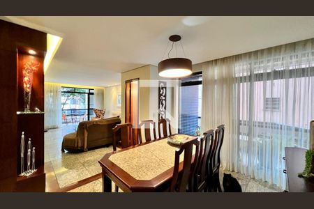 Sala de apartamento à venda com 4 quartos, 240m² em Buritis, Belo Horizonte