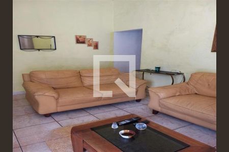 Casa à venda com 3 quartos, 339m² em Vila Esperança, São Paulo