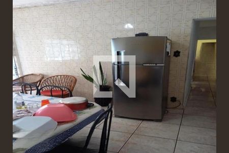 Casa à venda com 3 quartos, 339m² em Vila Esperança, São Paulo