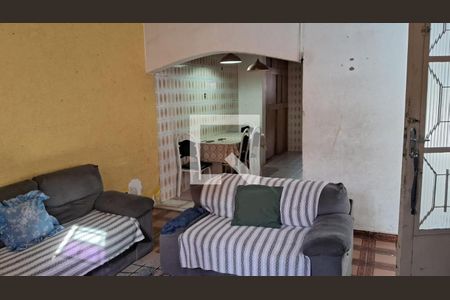 Casa à venda com 5 quartos, 300m² em Vila Aricanduva, São Paulo