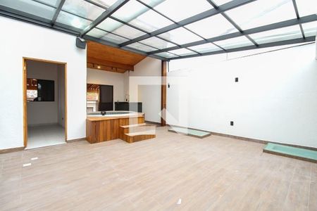 Casa à venda com 4 quartos, 135m² em Vila Prudente, São Paulo