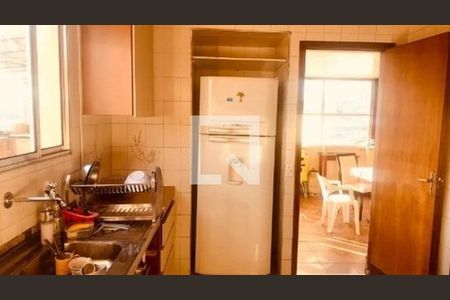 Casa à venda com 3 quartos, 146m² em Bosque da Saúde, São Paulo