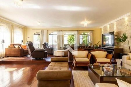 Casa à venda com 4 quartos, 366m² em Jardim Leonor Mendes de Barros, São Paulo