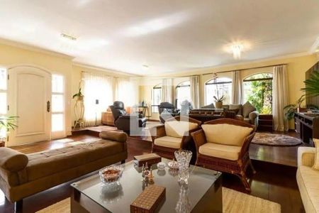 Casa à venda com 4 quartos, 366m² em Jardim Leonor Mendes de Barros, São Paulo