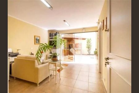 Casa à venda com 4 quartos, 366m² em Jardim Leonor Mendes de Barros, São Paulo