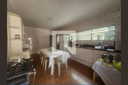 Casa à venda com 4 quartos, 223m² em São Paulo, São Paulo