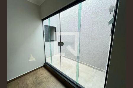 Casa à venda com 3 quartos, 147m² em Vila Nova Manchester, São Paulo