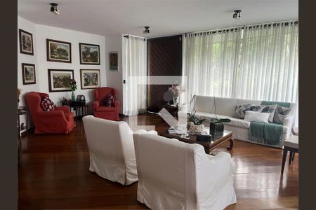 Casa à venda com 4 quartos, 600m² em Jardim Vitoria Regia (Zona Oeste), São Paulo