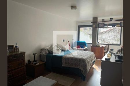 Casa à venda com 4 quartos, 600m² em Jardim Vitoria Regia (Zona Oeste), São Paulo