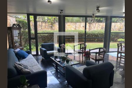 Casa à venda com 4 quartos, 600m² em Jardim Vitoria Regia (Zona Oeste), São Paulo
