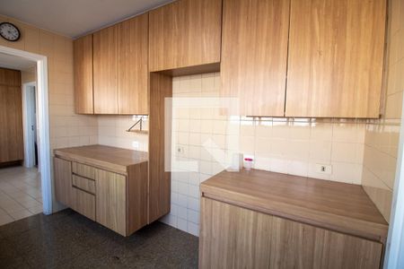 Cozinha  de apartamento para alugar com 3 quartos, 207m² em Brooklin Novo, São Paulo