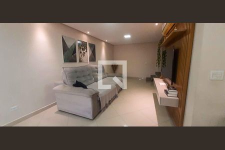 Sala de TV de casa à venda com 3 quartos, 150m² em Novo Osasco, Osasco