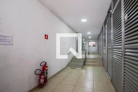 Hall de Entrada de kitnet/studio à venda com 1 quarto, 30m² em Vila Buarque, São Paulo