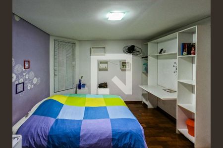 Casa à venda com 4 quartos, 346m² em São Domingos, São Paulo