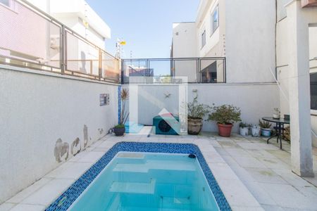 Quintal de casa à venda com 3 quartos, 146m² em Aberta dos Morros, Porto Alegre