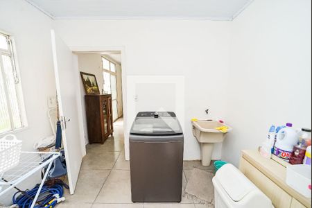 Área de Serviço de casa à venda com 3 quartos, 310m² em Vila Ipiranga, Porto Alegre