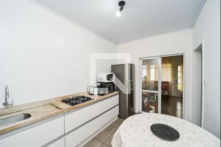 Cozinha de casa à venda com 3 quartos, 310m² em Vila Ipiranga, Porto Alegre