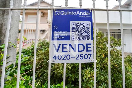 Plaquinha de casa à venda com 3 quartos, 310m² em Vila Ipiranga, Porto Alegre