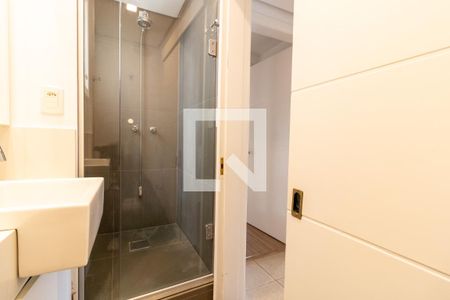 Banheiro de apartamento à venda com 3 quartos, 168m² em Cristal, Porto Alegre