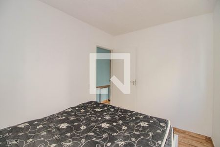 Quarto 2 de apartamento para alugar com 2 quartos, 40m² em Rubem Berta, Porto Alegre