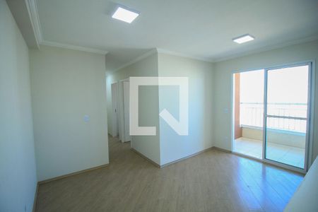 Sala de apartamento para alugar com 3 quartos, 65m² em Vila Piratininga, São Paulo