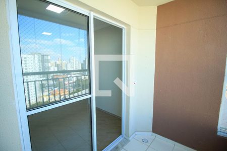 Varanda Sala de apartamento para alugar com 3 quartos, 65m² em Vila Piratininga, São Paulo