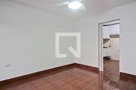 Sala de casa à venda com 5 quartos, 153m² em Jardim Peri, São Paulo