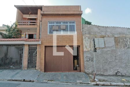 Fachada de casa à venda com 5 quartos, 153m² em Jardim Peri, São Paulo