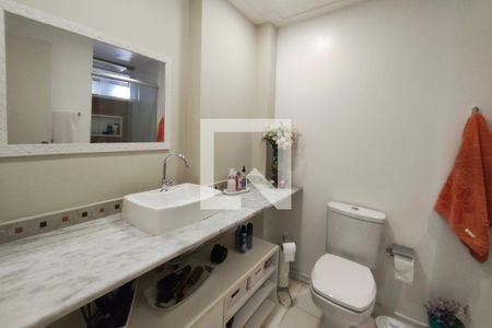 Apartamento à venda com 86m², 3 quartos e 1 vaga Apartamento à venda com 86m², 3 quartos e 1 vagaBanheiro