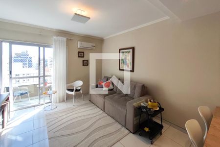 Sala de apartamento à venda com 3 quartos, 86m² em Cambuí, Campinas