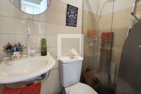 Apartamento à venda com 86m², 3 quartos e 1 vaga Apartamento à venda com 86m², 3 quartos e 1 vagaBanheiro de serviço