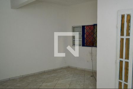 Sala de kitnet/studio para alugar com 1 quarto, 28m² em Pechincha, Rio de Janeiro