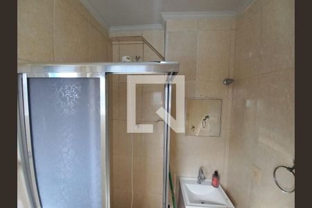 Banheiro de apartamento para alugar com 1 quarto, 23m² em Centro, São Vicente