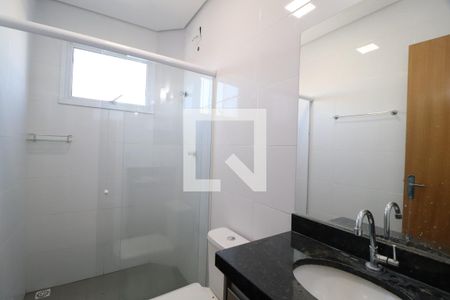 Banheiro Social de apartamento para alugar com 2 quartos, 81m² em Martins, Uberlândia