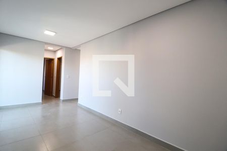 Sala de apartamento para alugar com 2 quartos, 81m² em Martins, Uberlândia