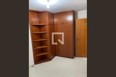 Quarto 1 de apartamento para alugar com 2 quartos, 50m² em Jardim Celeste, São Paulo