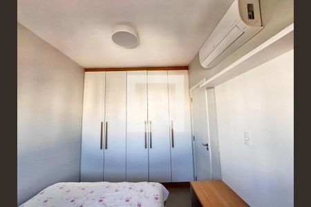 Quarto de apartamento à venda com 2 quartos, 70m² em Jardim Brasil, Campinas