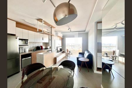 Sala de apartamento à venda com 2 quartos, 70m² em Jardim Brasil, Campinas