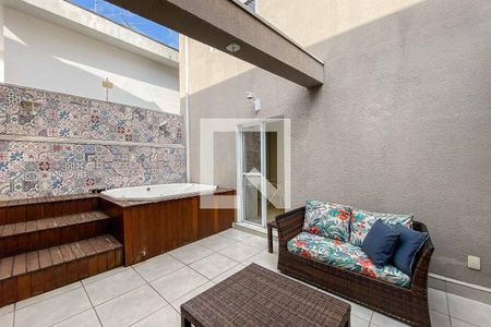 Area comum de casa à venda com 4 quartos, 200m² em Jardim da Gloria, São Paulo