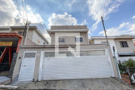 Fachada de casa à venda com 4 quartos, 200m² em Jardim da Gloria, São Paulo