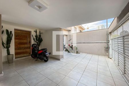 Area comum de casa à venda com 4 quartos, 200m² em Jardim da Gloria, São Paulo